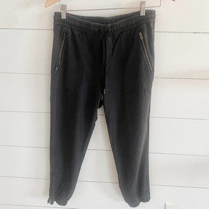Athleta FARALLON JOGGER, Size 6P - Black